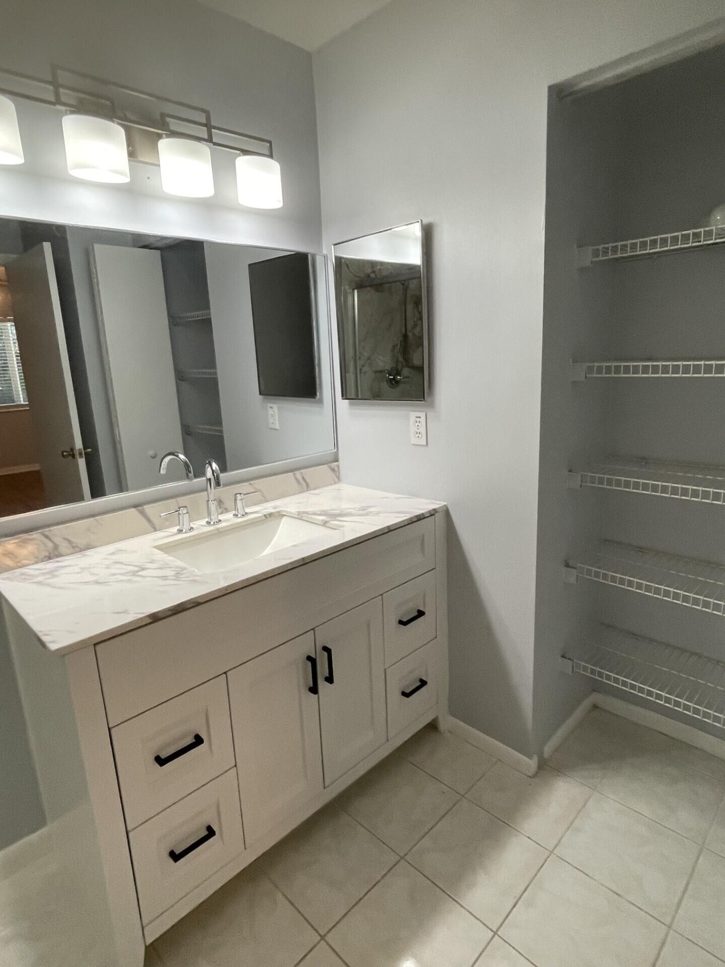 SANTA CRUZ - Residential Lease