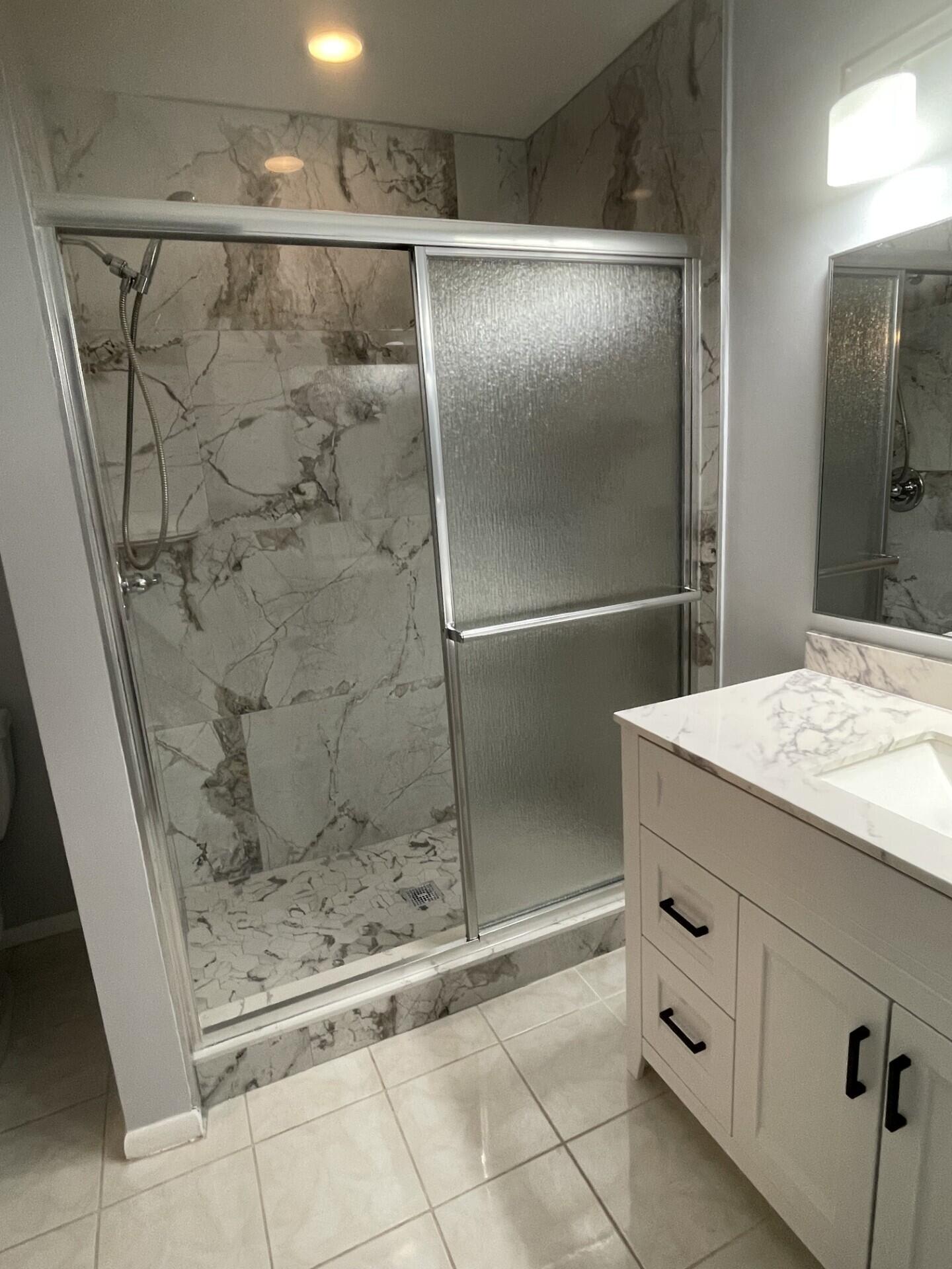 SANTA CRUZ - Residential Lease