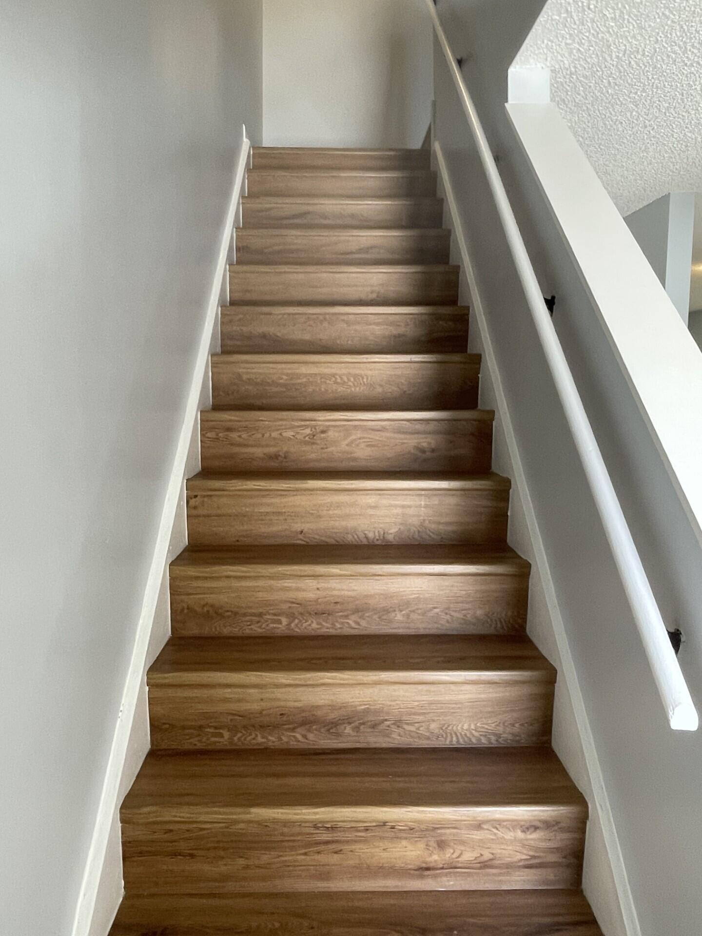 SANTA CRUZ - Residential Lease