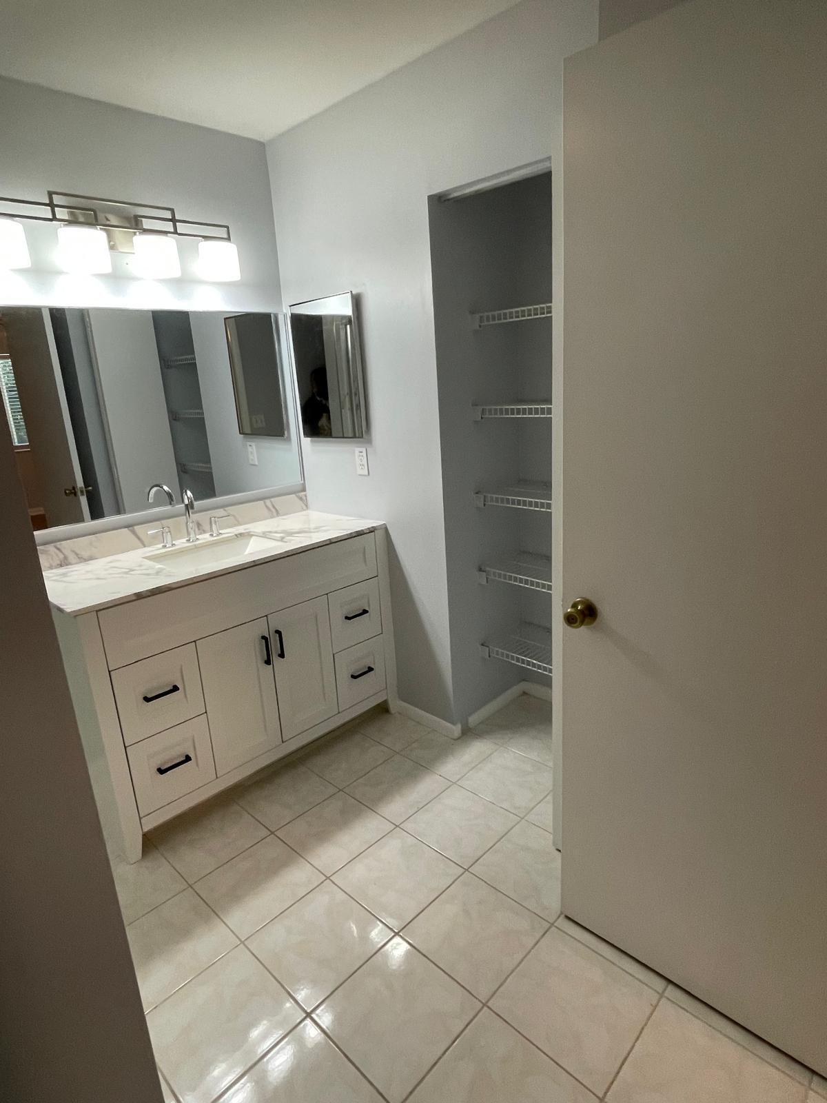 SANTA CRUZ - Residential Lease