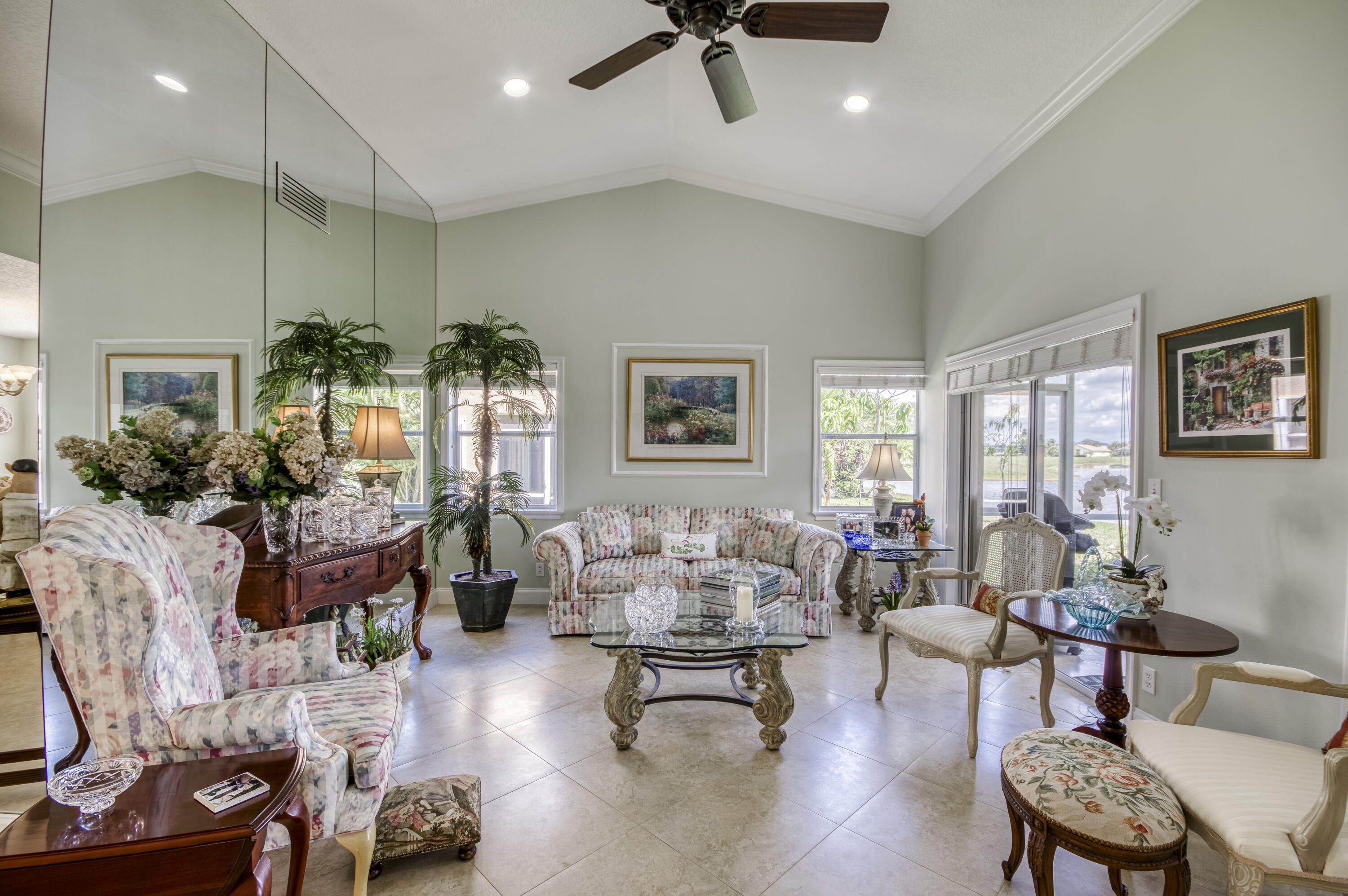 Lakefield of The Landings - Residential