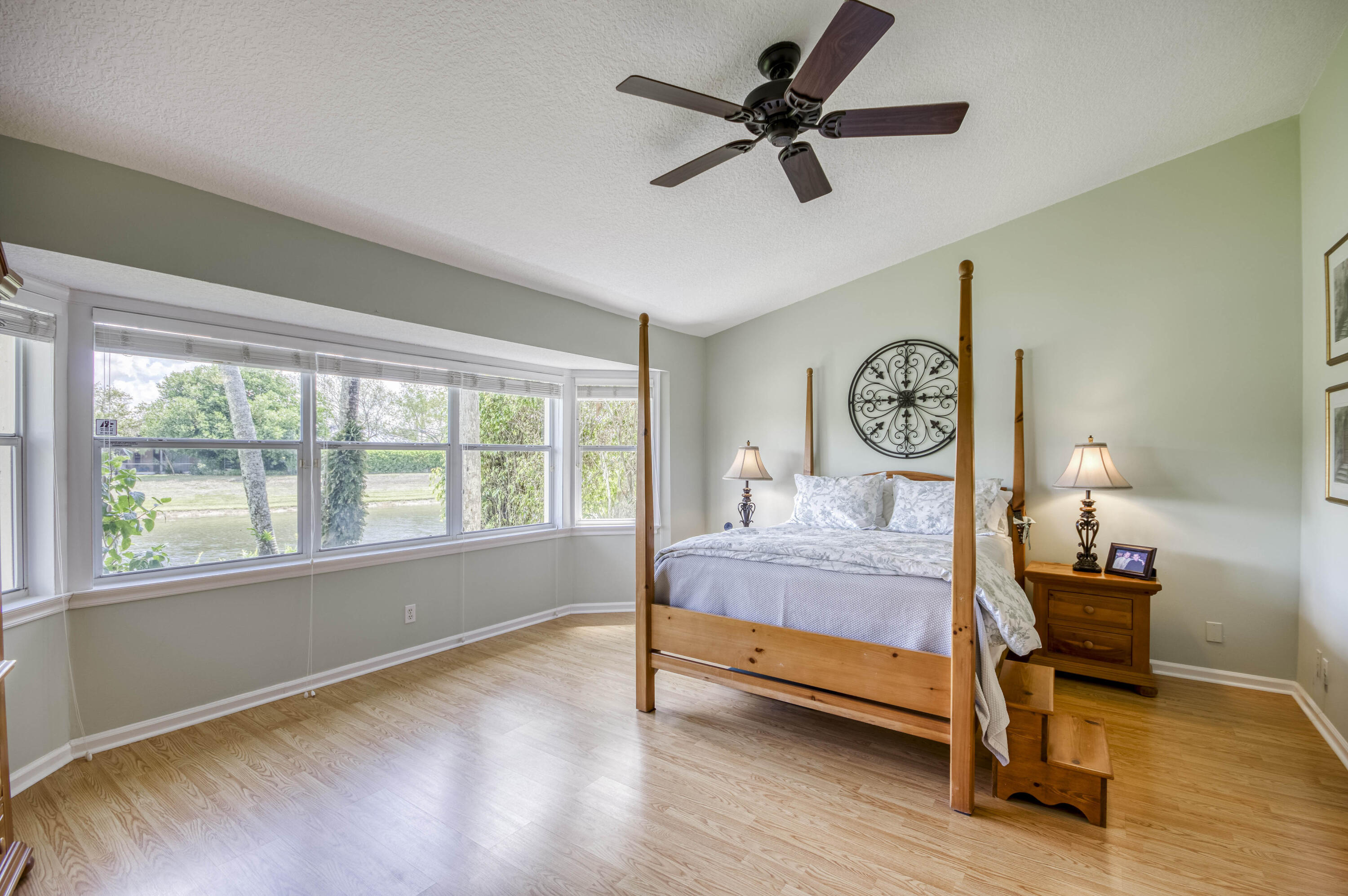Lakefield of The Landings - Residential