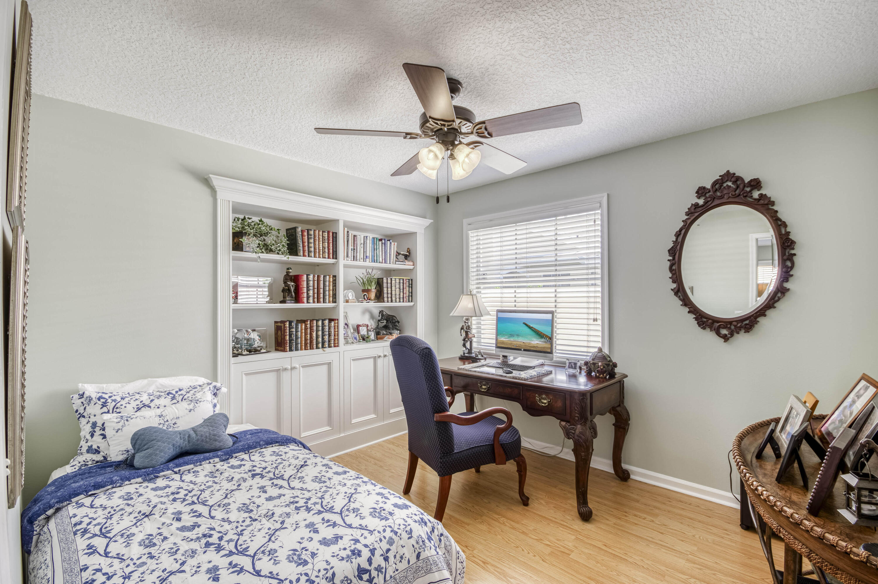 Lakefield of The Landings - Residential