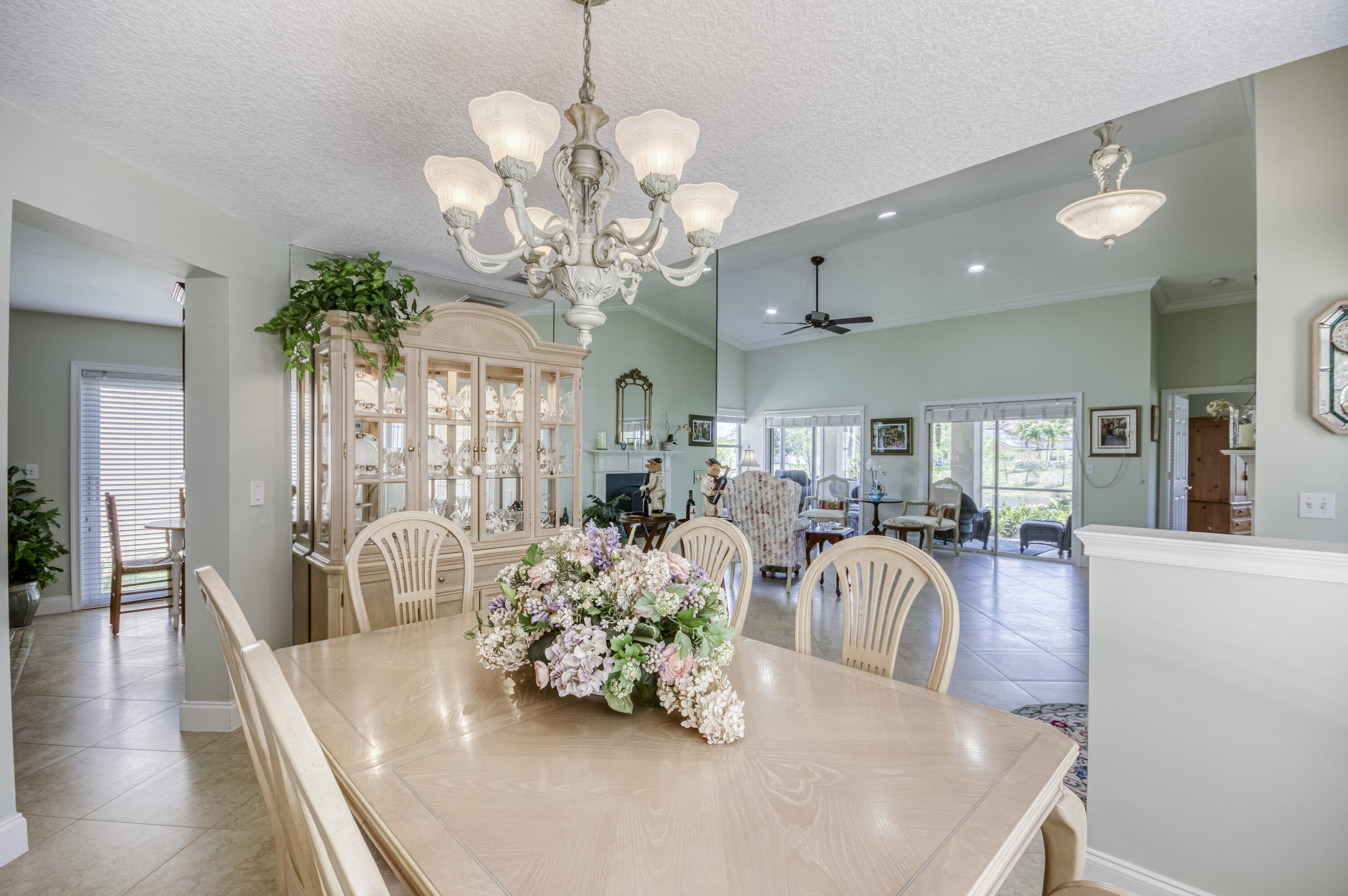 Lakefield of The Landings - Residential
