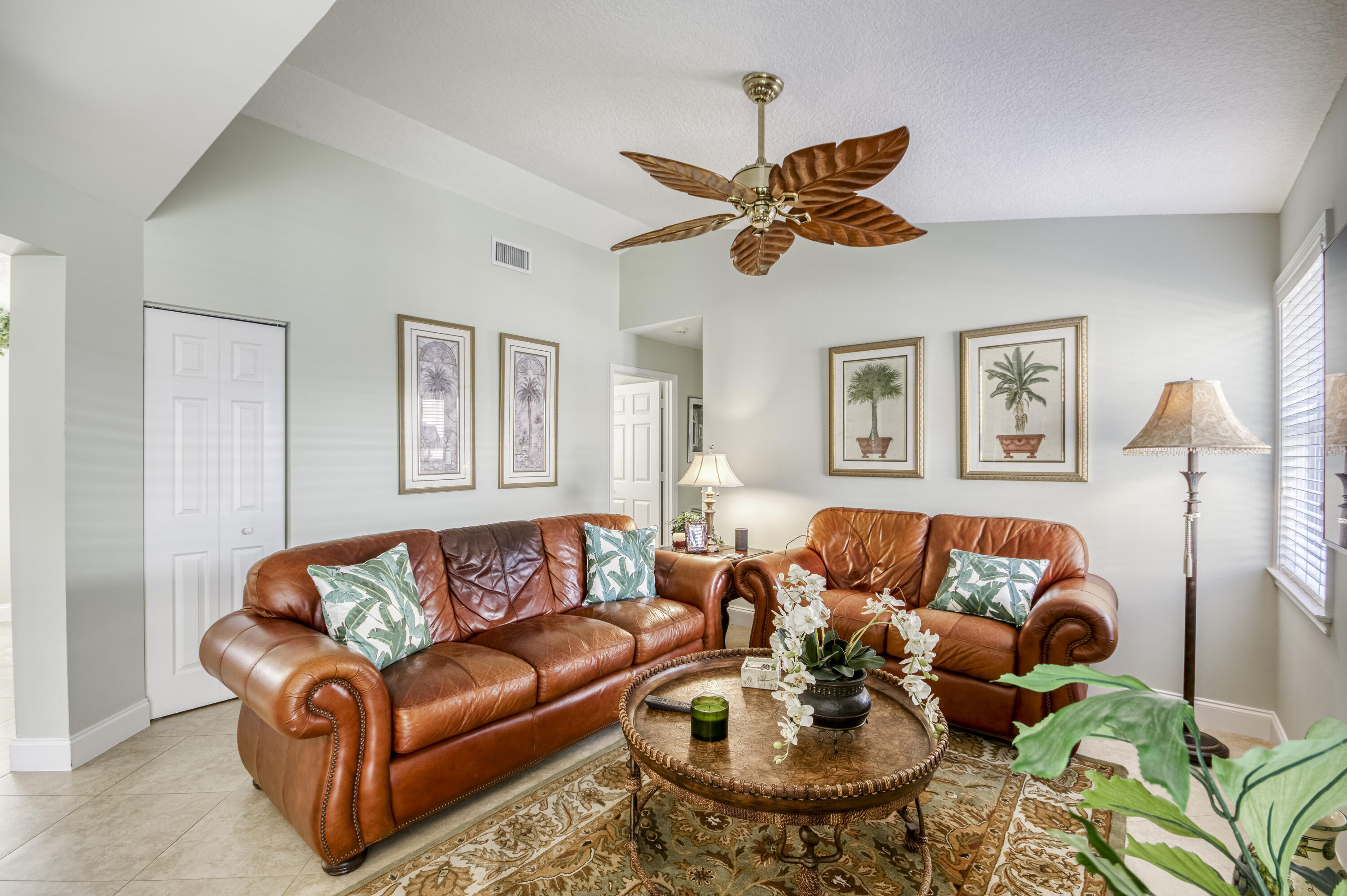 Lakefield of The Landings - Residential