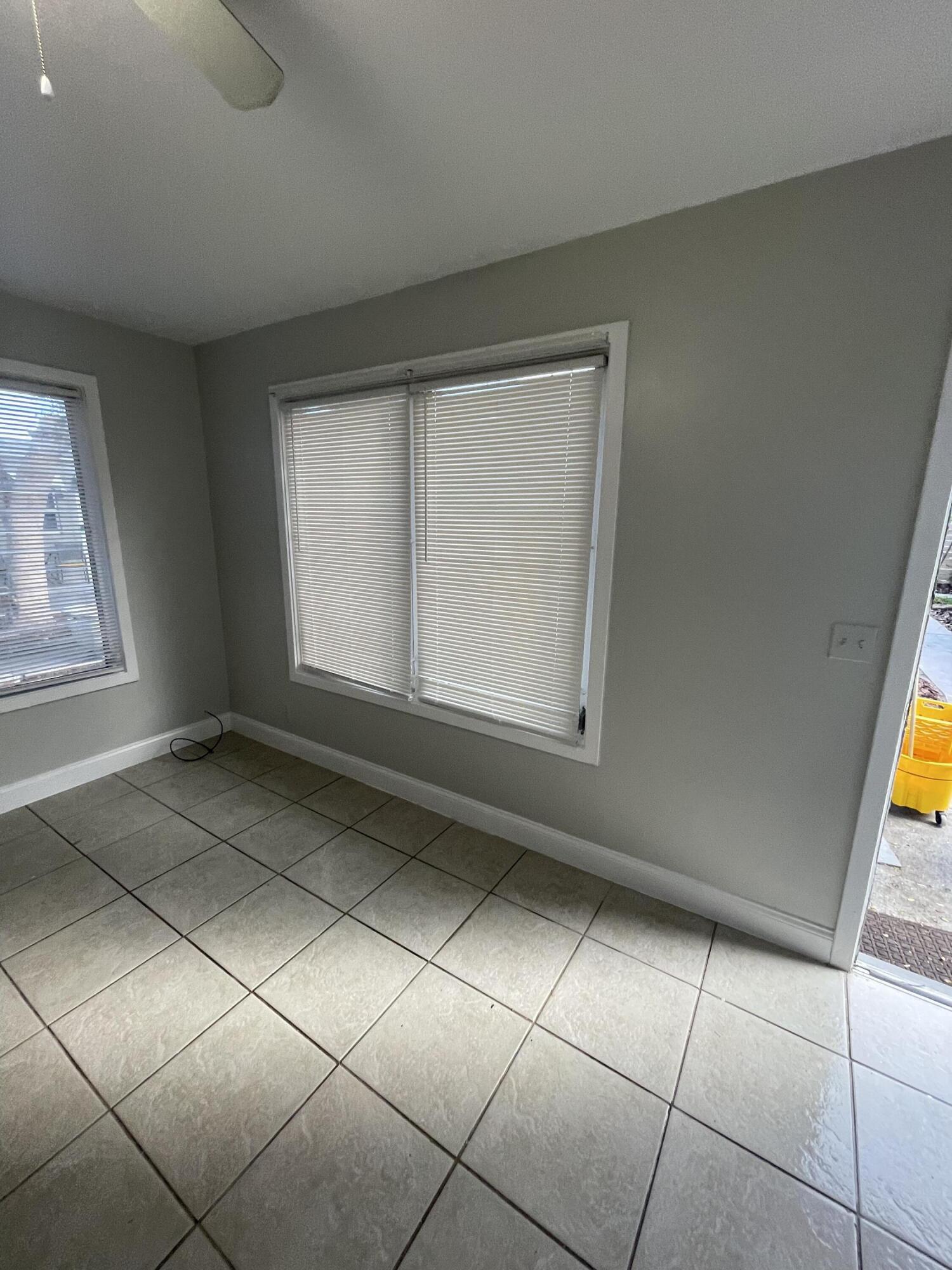 SOUTHBORO PARK - Residential Lease
