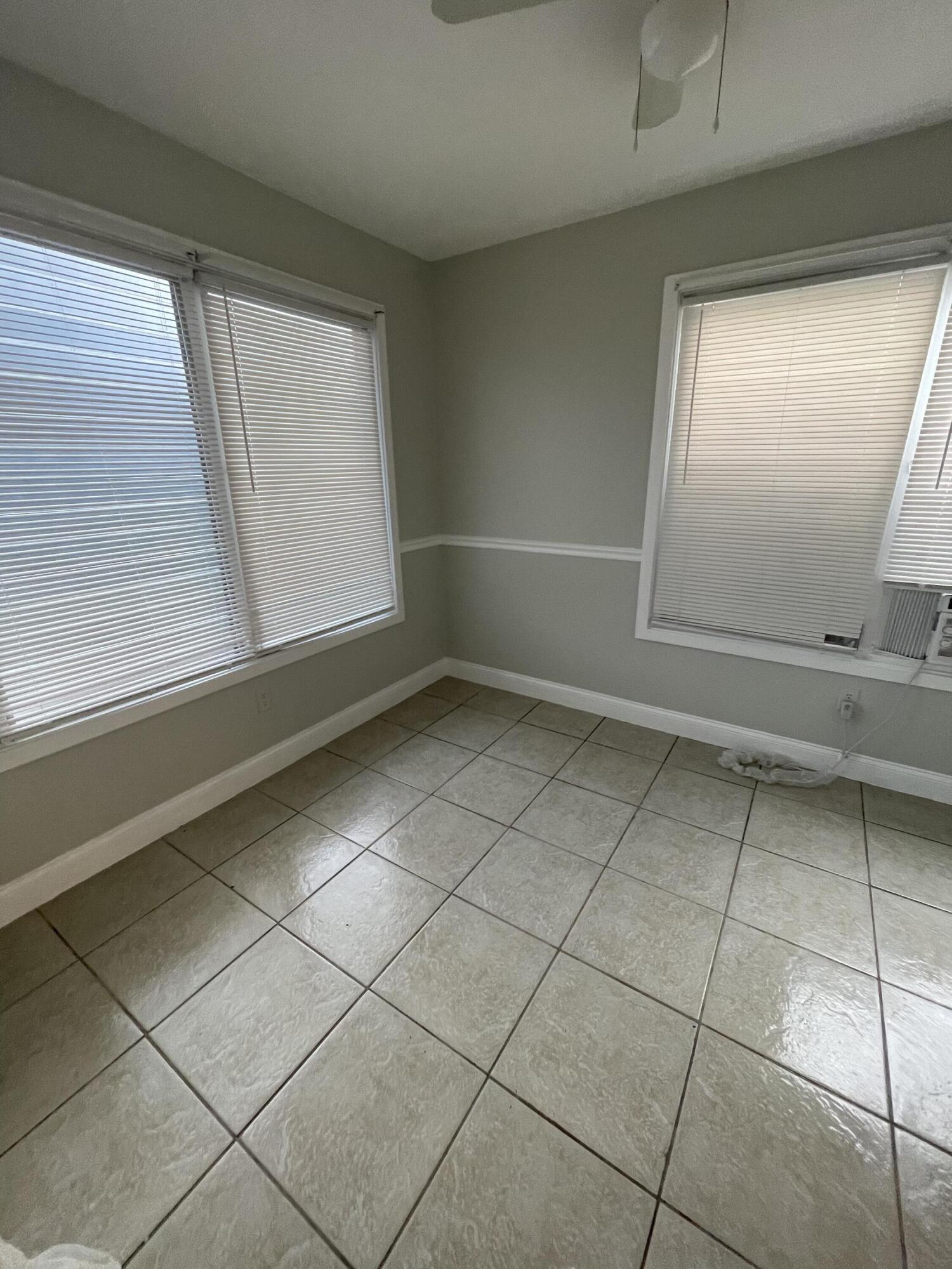 SOUTHBORO PARK - Residential Lease
