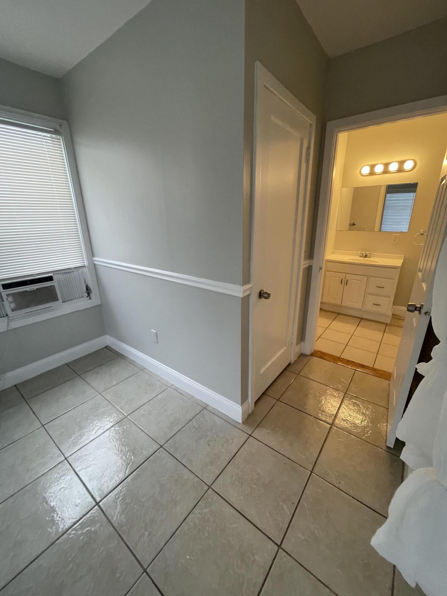 SOUTHBORO PARK - Residential Lease