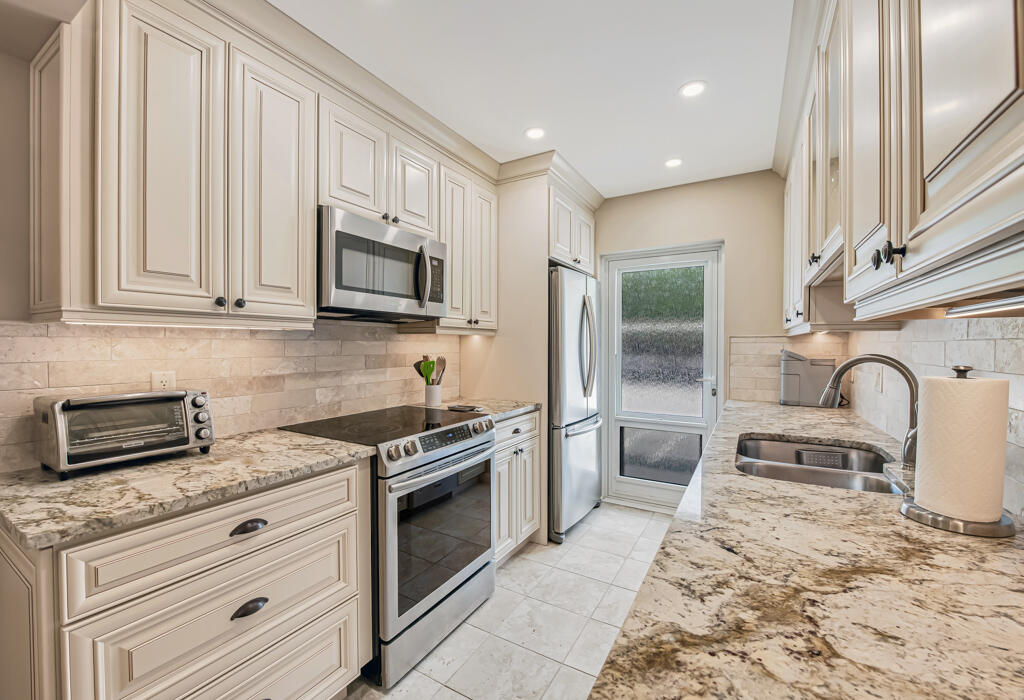 PENTHOUSE DELRAY CONDO - Residential