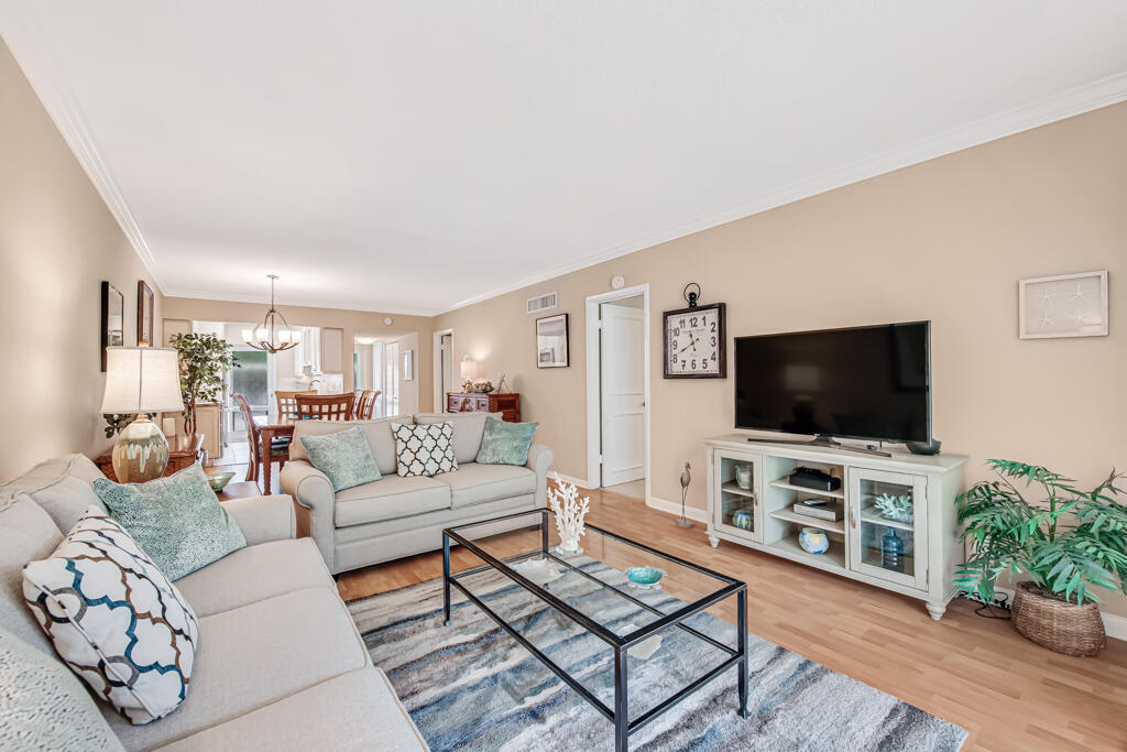 PENTHOUSE DELRAY CONDO - Residential