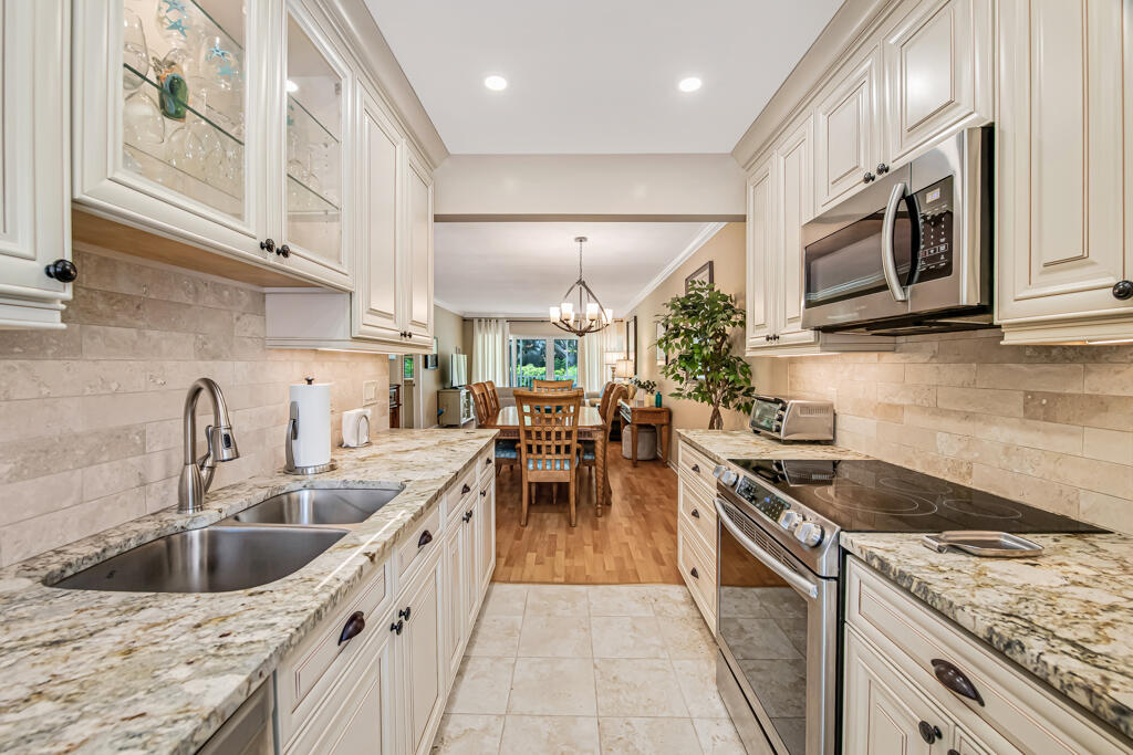 PENTHOUSE DELRAY CONDO - Residential