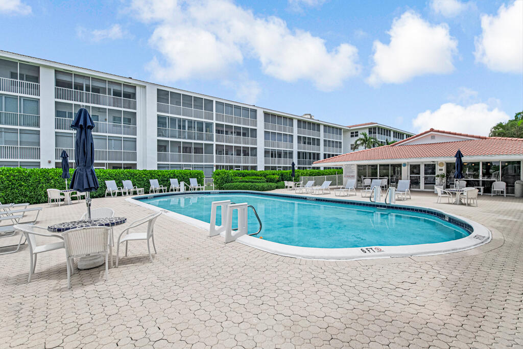 PENTHOUSE DELRAY CONDO - Residential