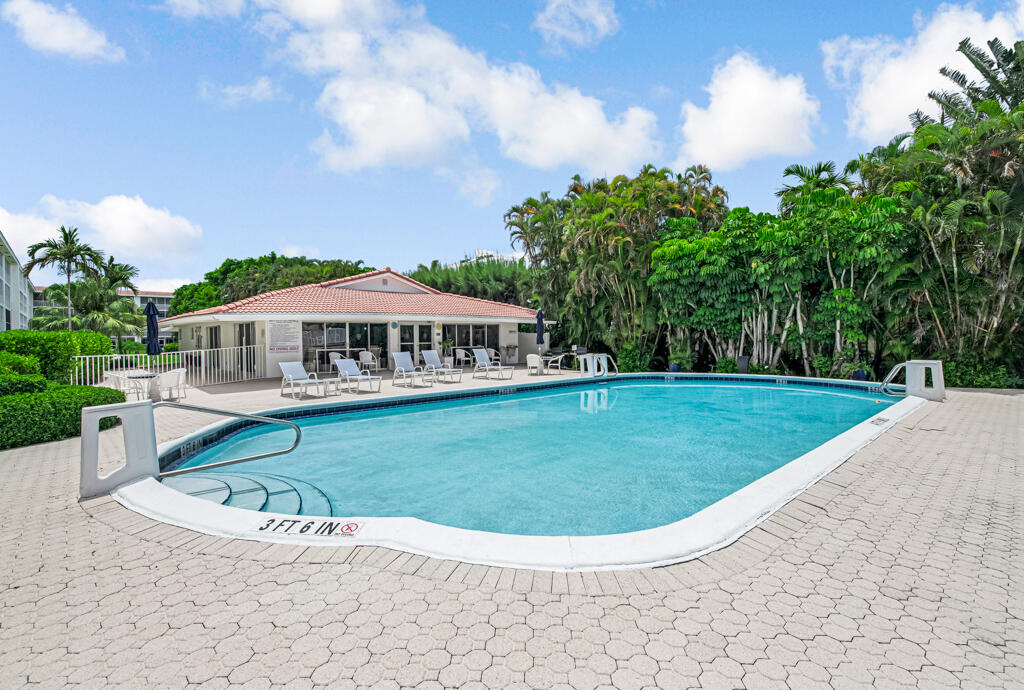 PENTHOUSE DELRAY CONDO - Residential