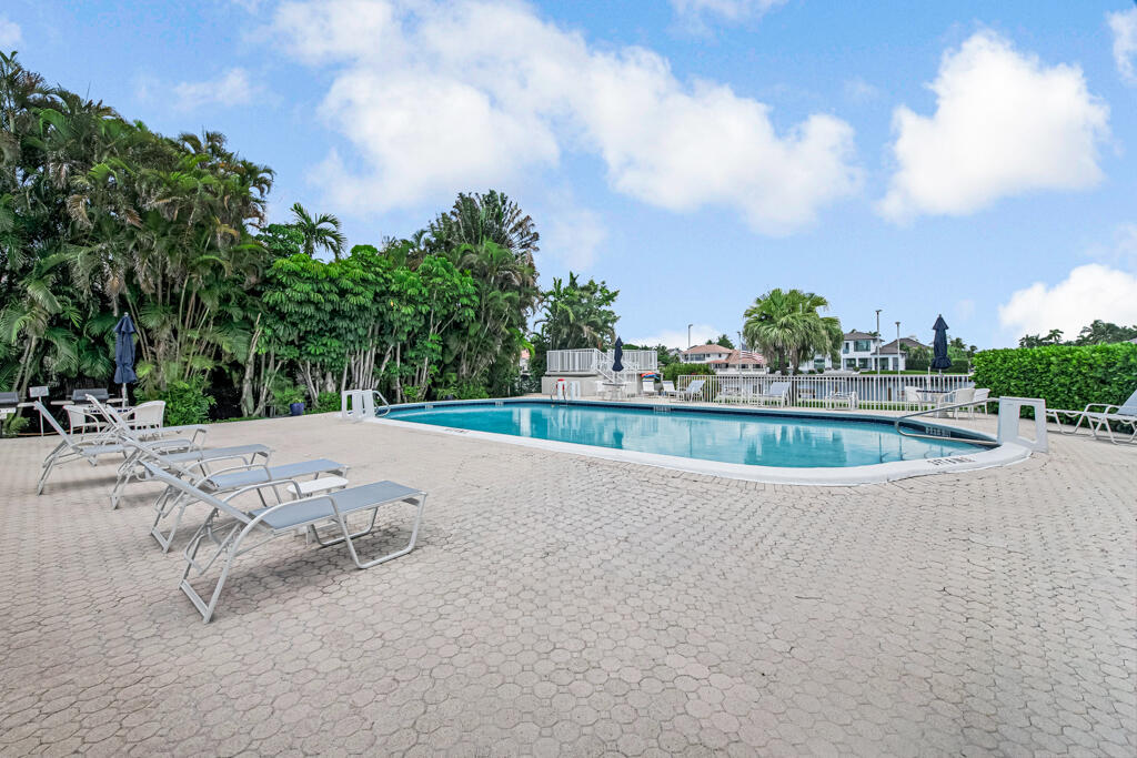 PENTHOUSE DELRAY CONDO - Residential