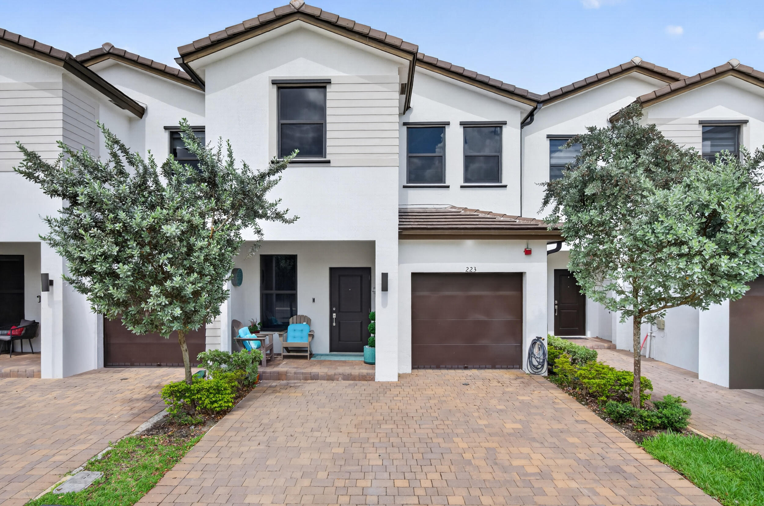 SUNSET PINES - Residential