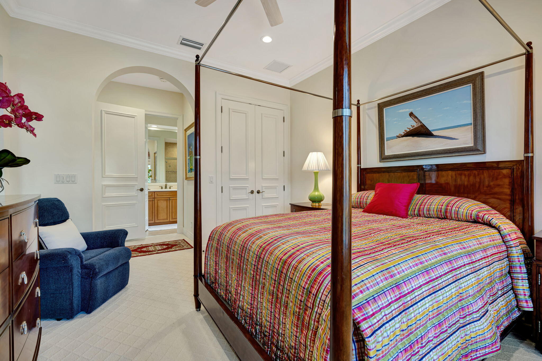 HARBOUR ISLES - Residential