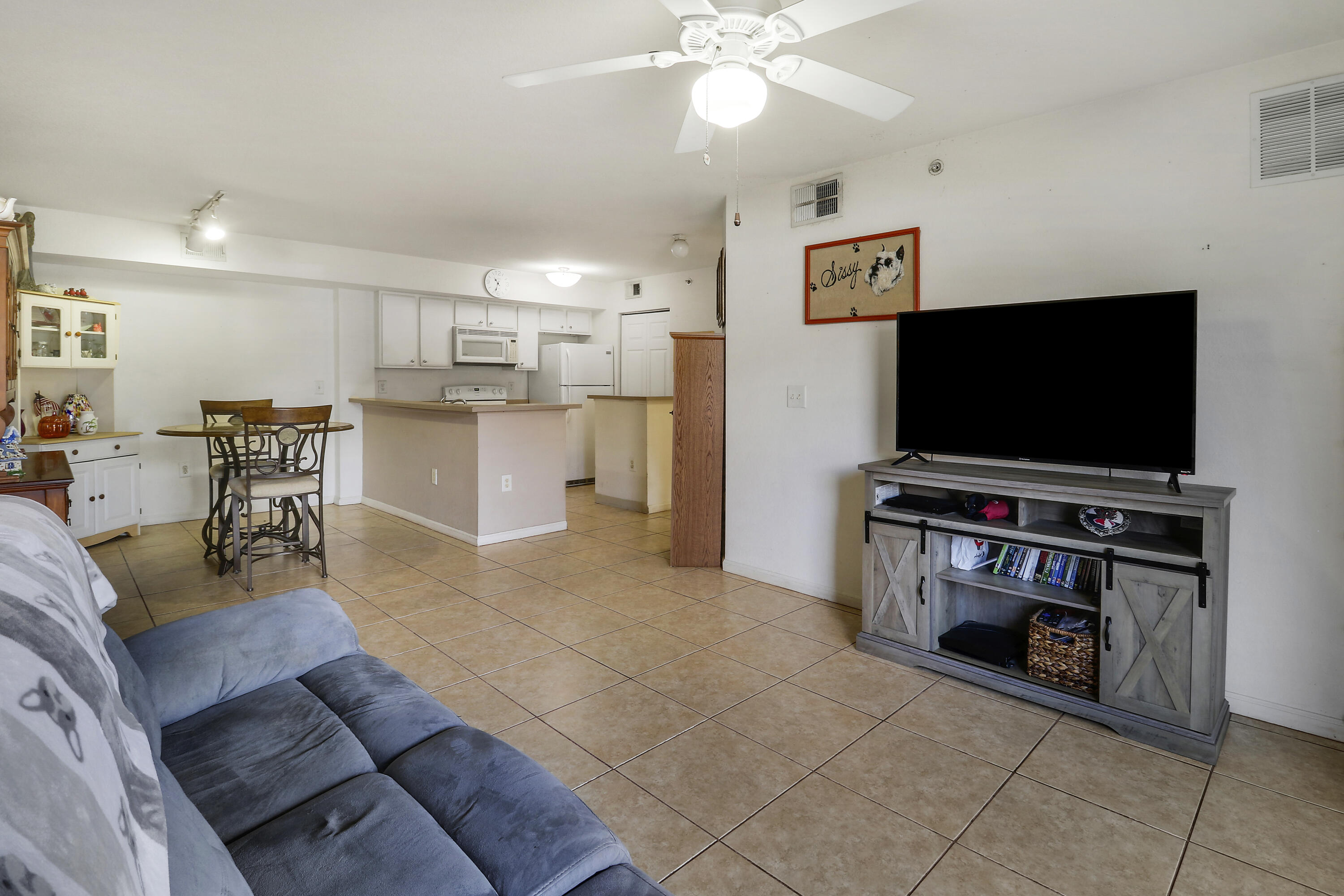 THE CLUB AT ST LUCIE WEST, A CONDOMINIUM - Residential