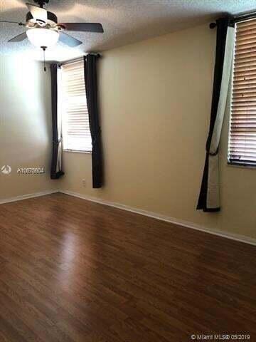 CONDO 3 OF SABAL PALM CONDOS - Residential Lease
