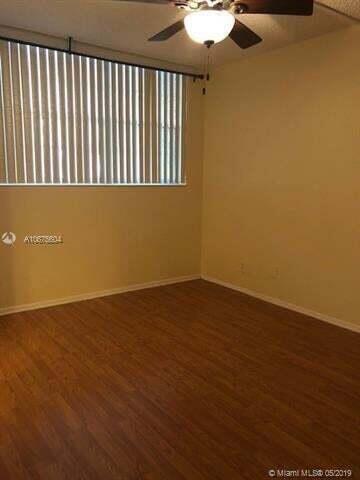 CONDO 3 OF SABAL PALM CONDOS - Residential Lease
