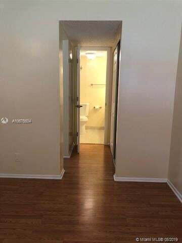 CONDO 3 OF SABAL PALM CONDOS - Residential Lease