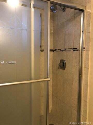 CONDO 3 OF SABAL PALM CONDOS - Residential Lease