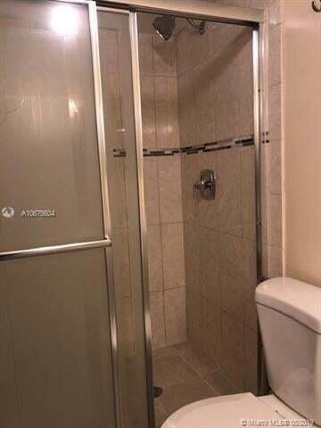 CONDO 3 OF SABAL PALM CONDOS - Residential Lease