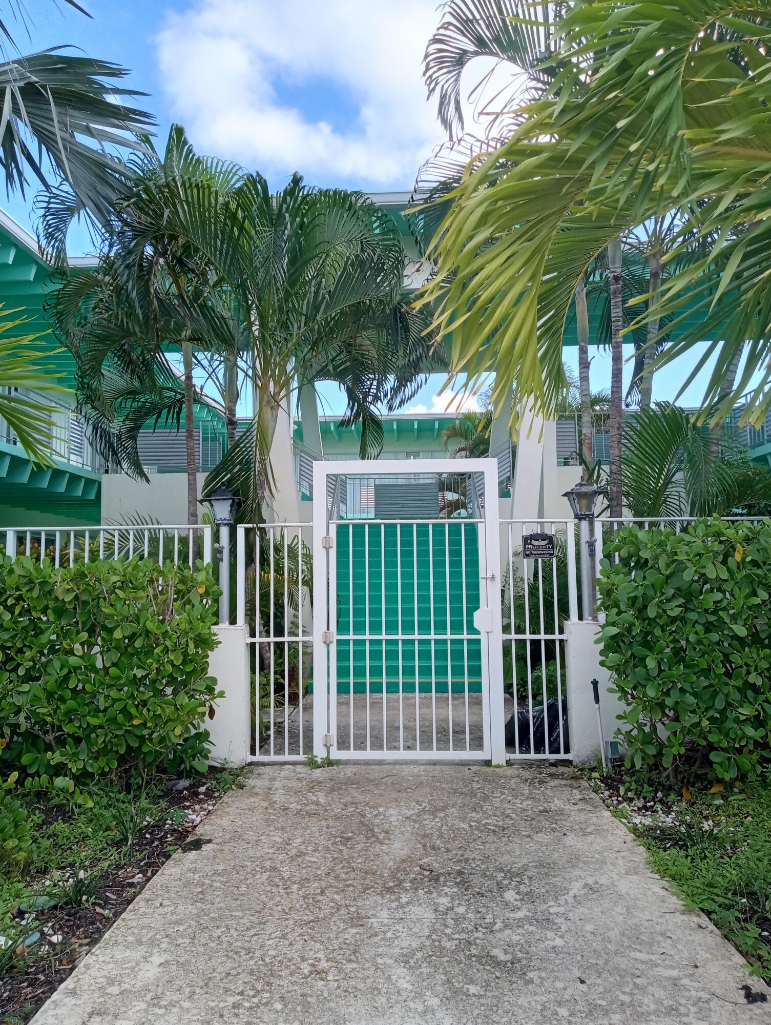 This is a 55+ adult commuity building.  Art Deco Design, lush south florida landscape, commuity courtyard to enjoy with a grill and tables for enjoyment.   This unit is just moments to the ocean, fishing pier, movies, eats, kayaing, bike riding, golfing and all the perks of SoFlo Living!  Laundry on premis and a private storage for each unit.  TURNKEY.  CASH ONLY