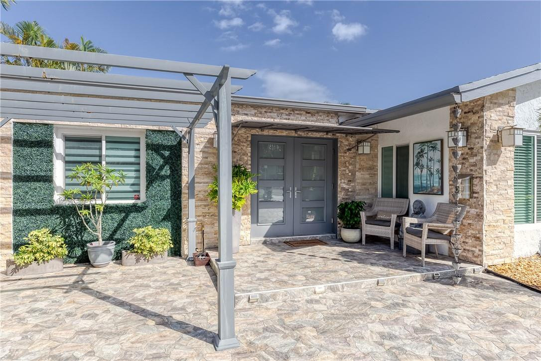 Hollywood 1-21 B - Residential