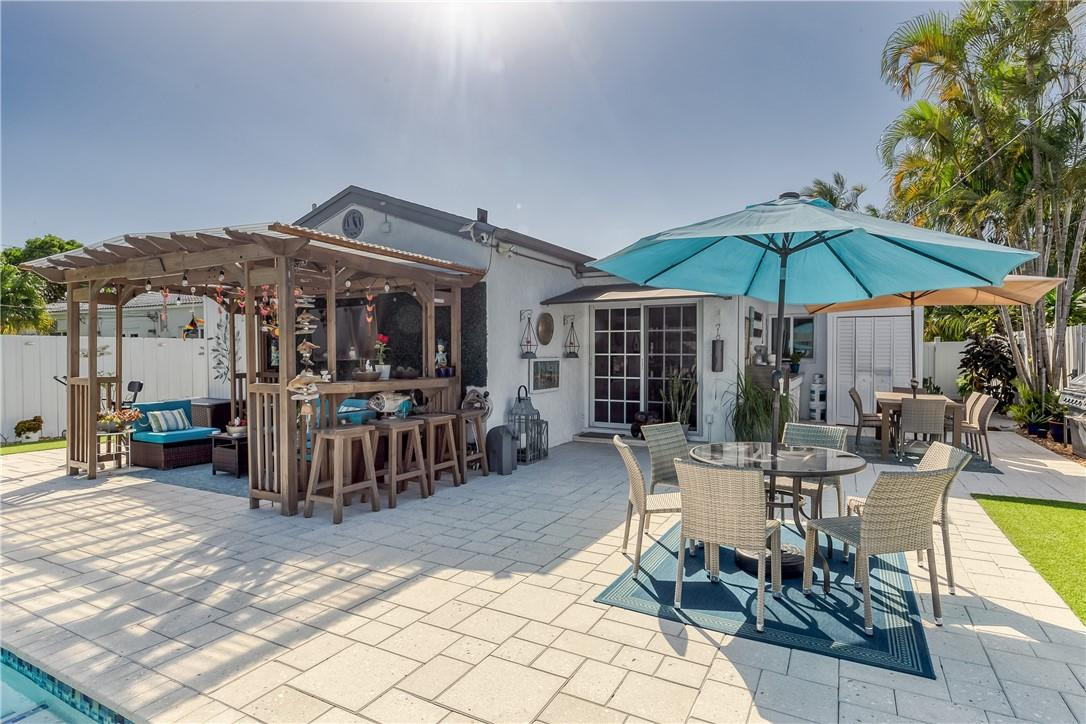 Hollywood 1-21 B - Residential