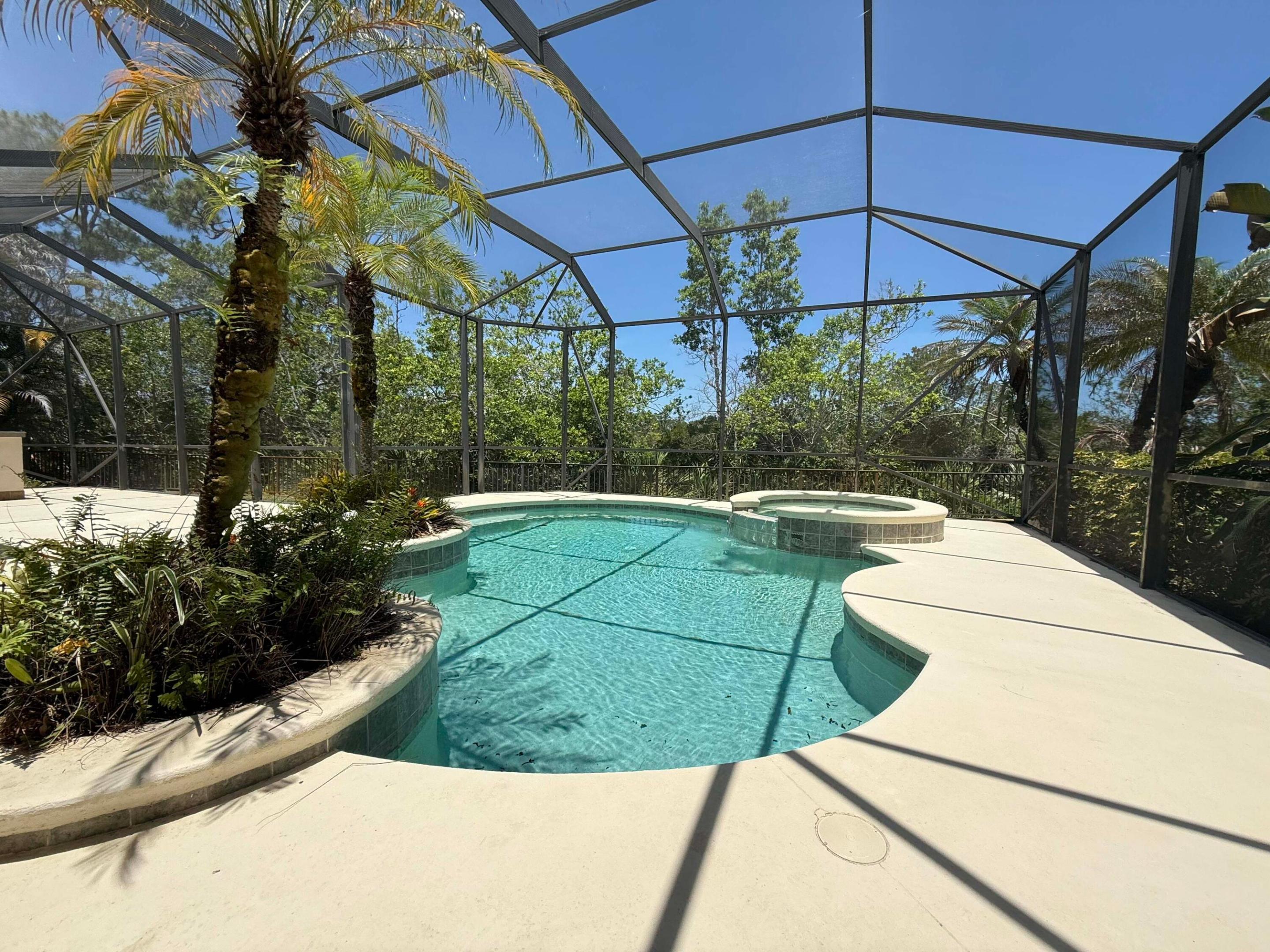 RIVER'S END - Residential