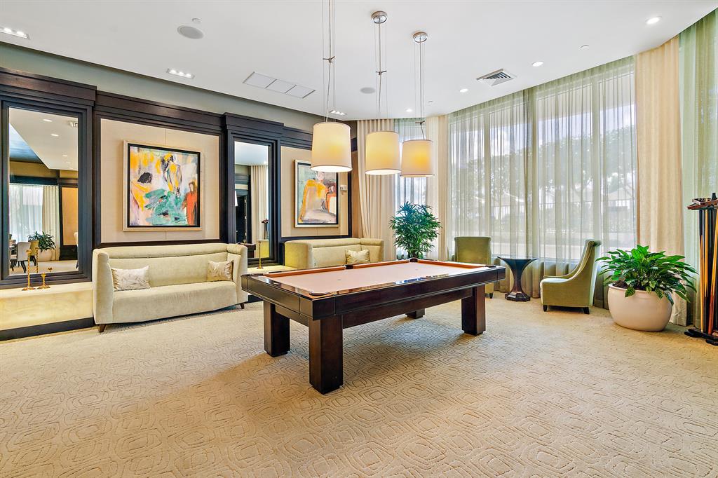 2700 NORTH OCEAN CONDO - Residential