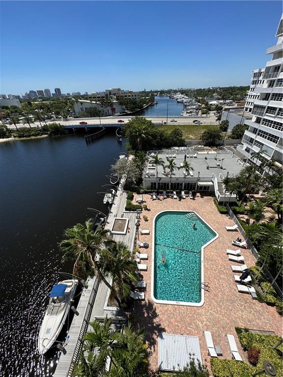 EAST POINT TOWERS - Residential