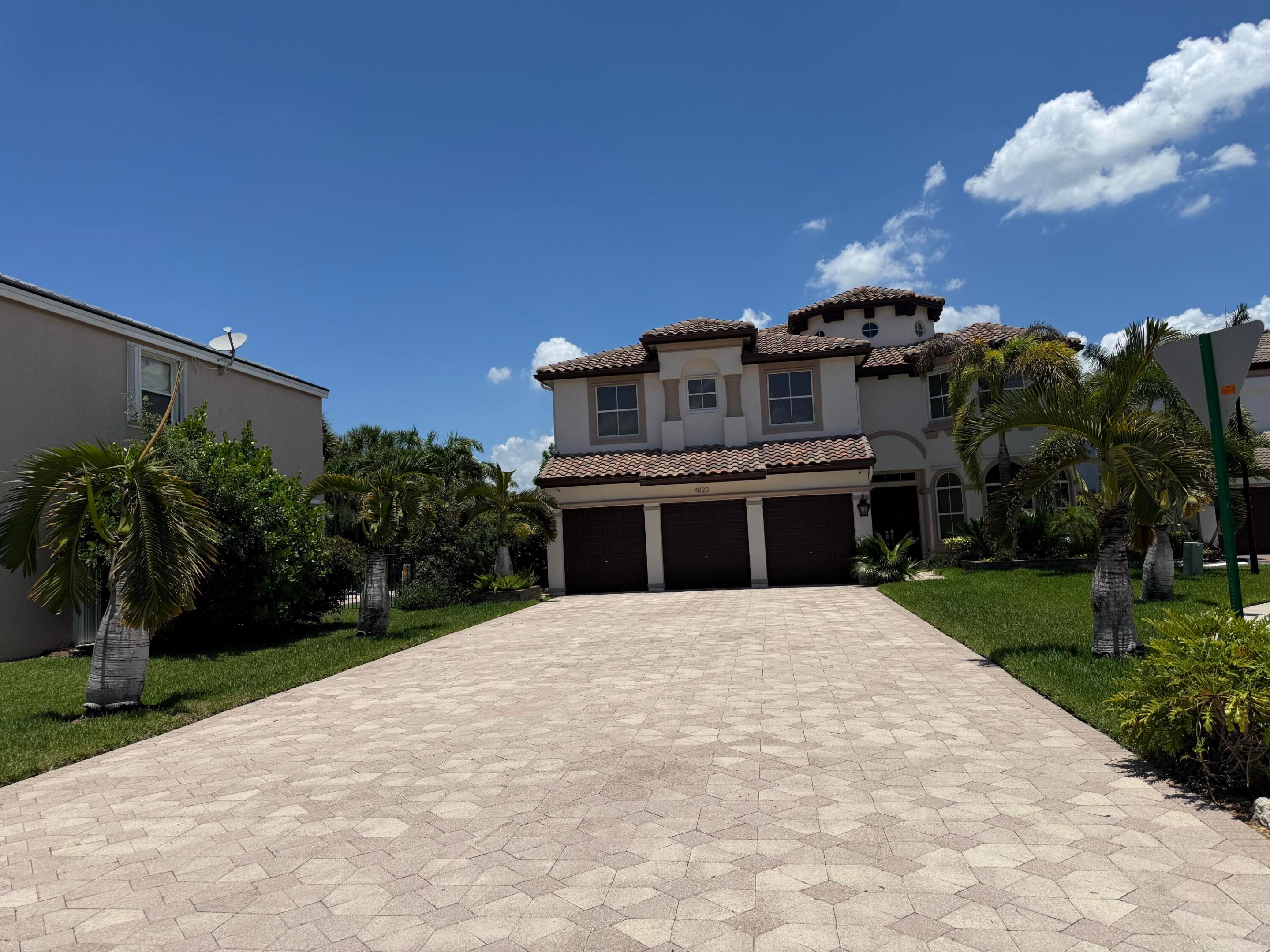 RIVIERA ISLES II - Residential