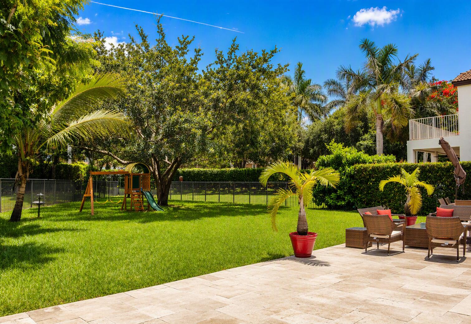 RIVIERA ISLES II - Residential