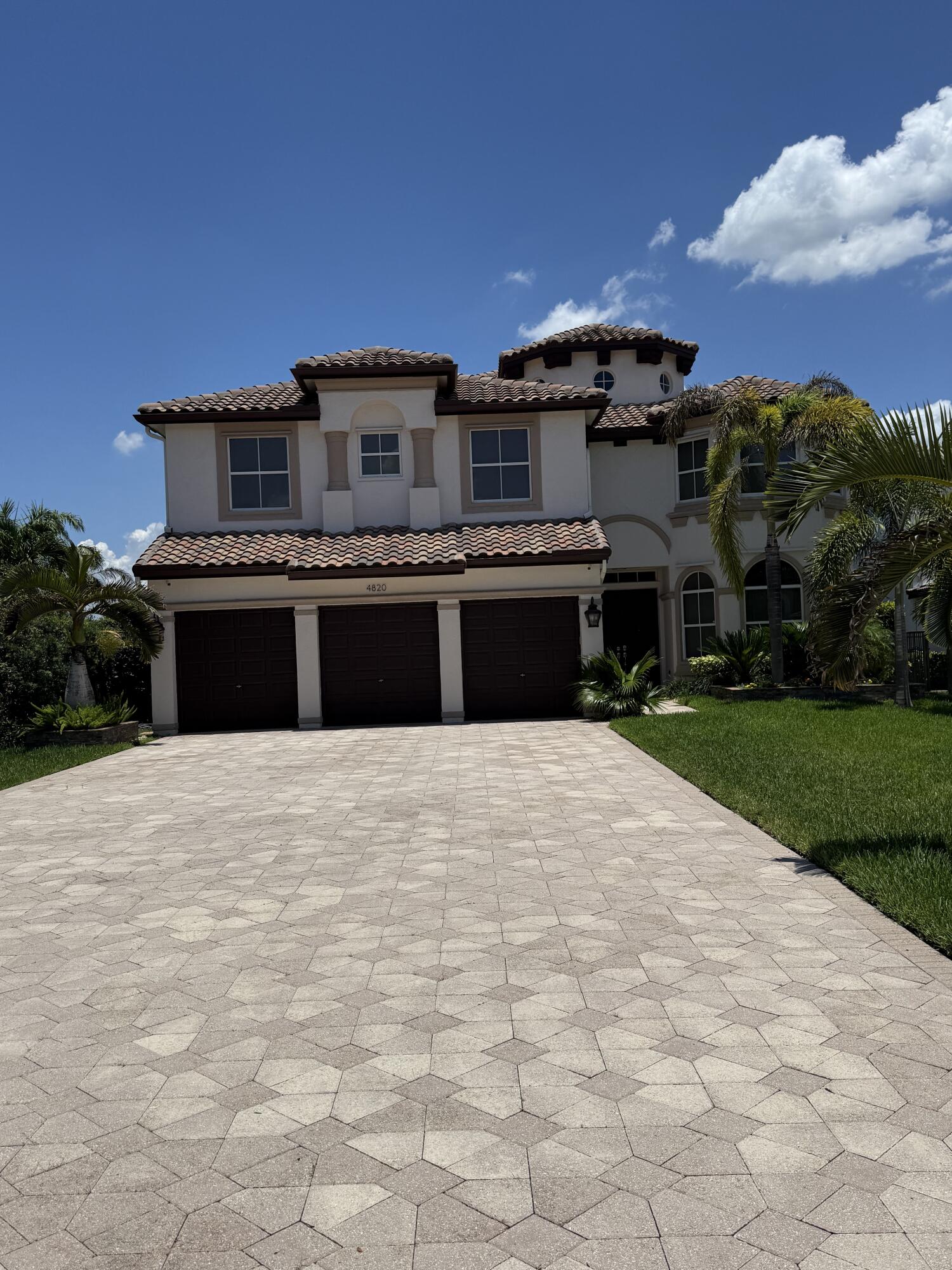 RIVIERA ISLES II - Residential