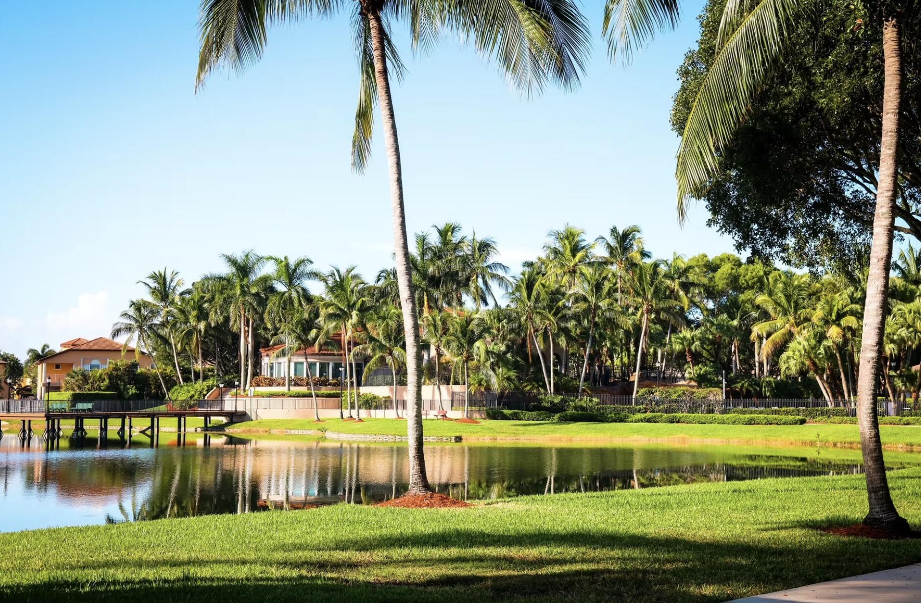 RIVIERA ISLES II - Residential