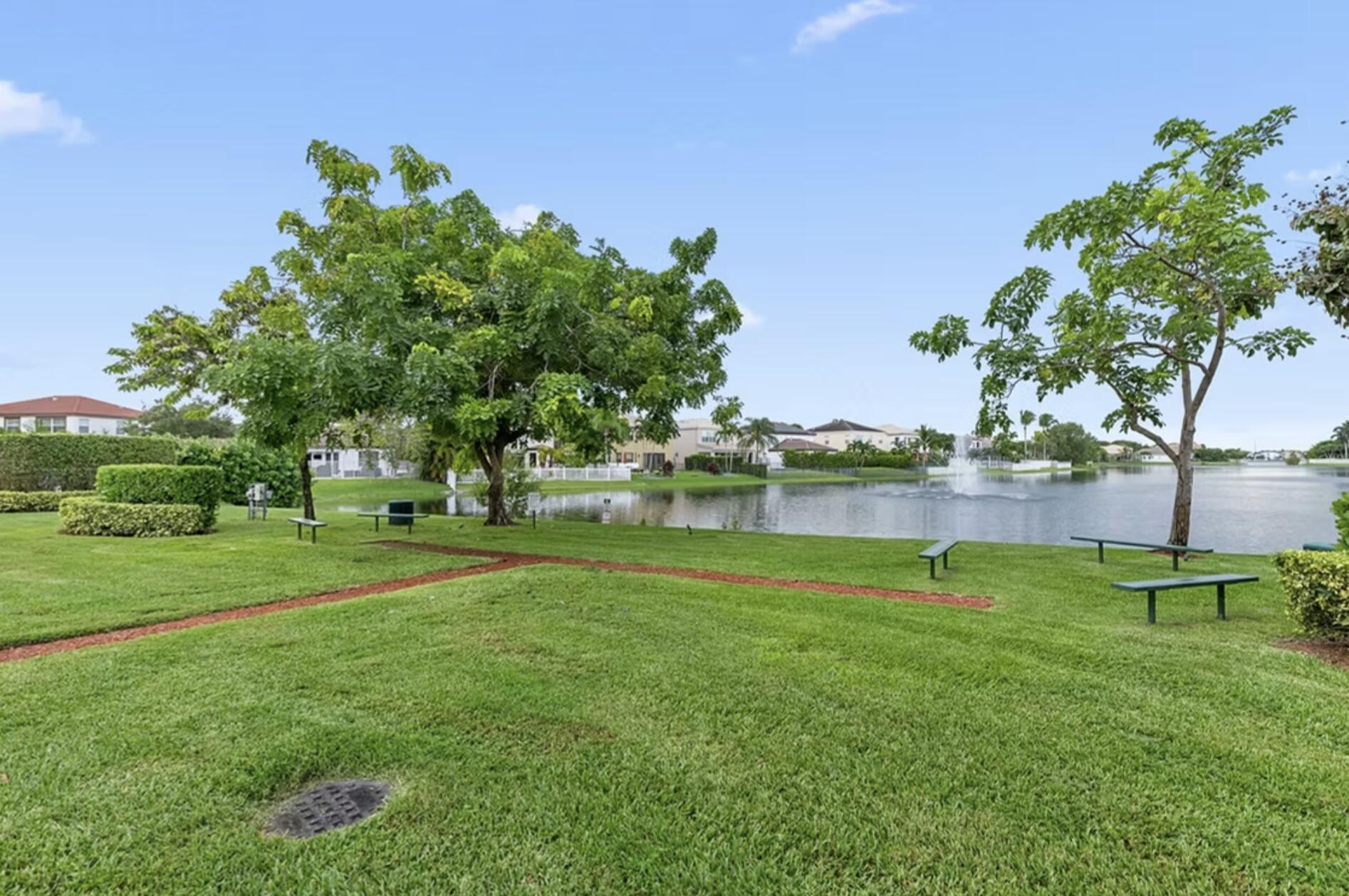 RIVIERA ISLES II - Residential