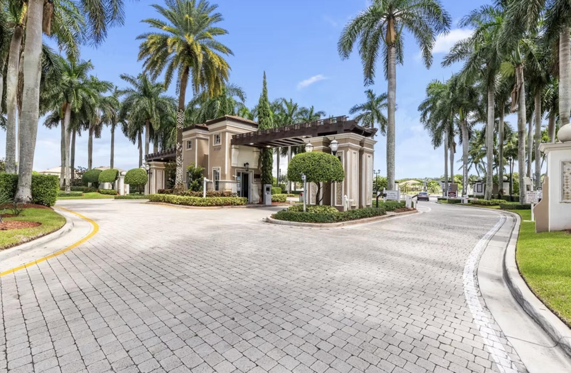 RIVIERA ISLES II - Residential