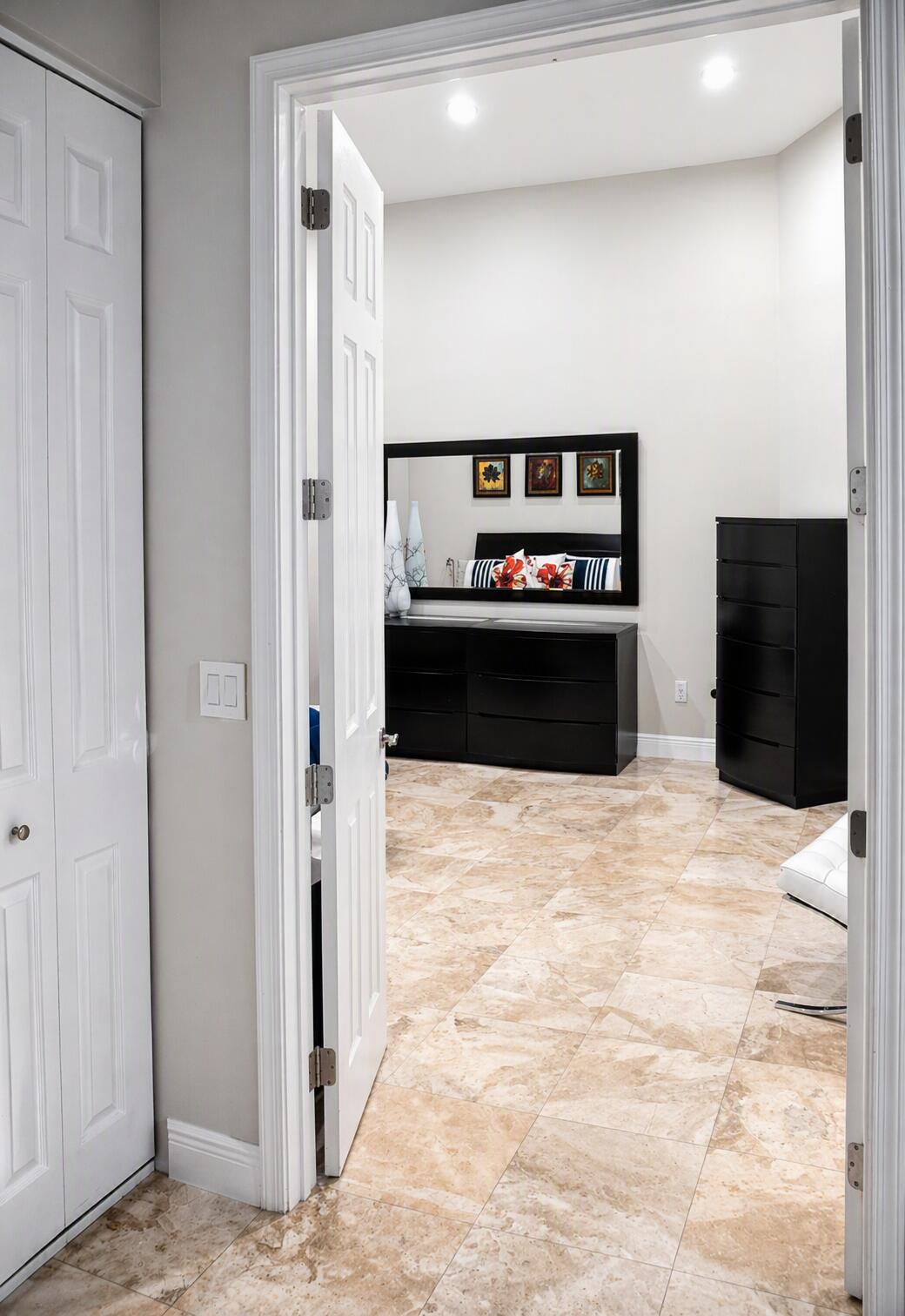 RIVIERA ISLES II - Residential