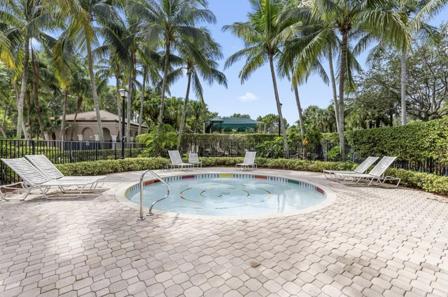 RIVIERA ISLES II - Residential