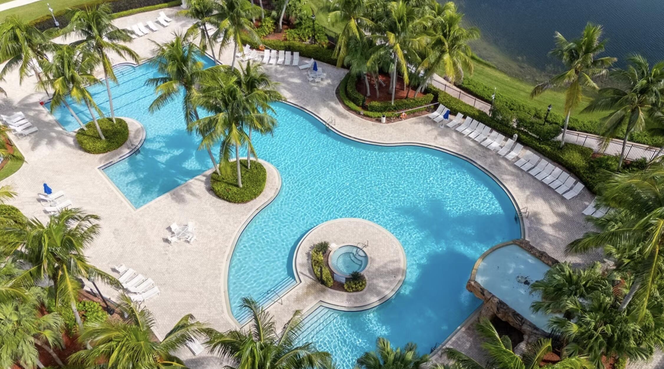 RIVIERA ISLES II - Residential