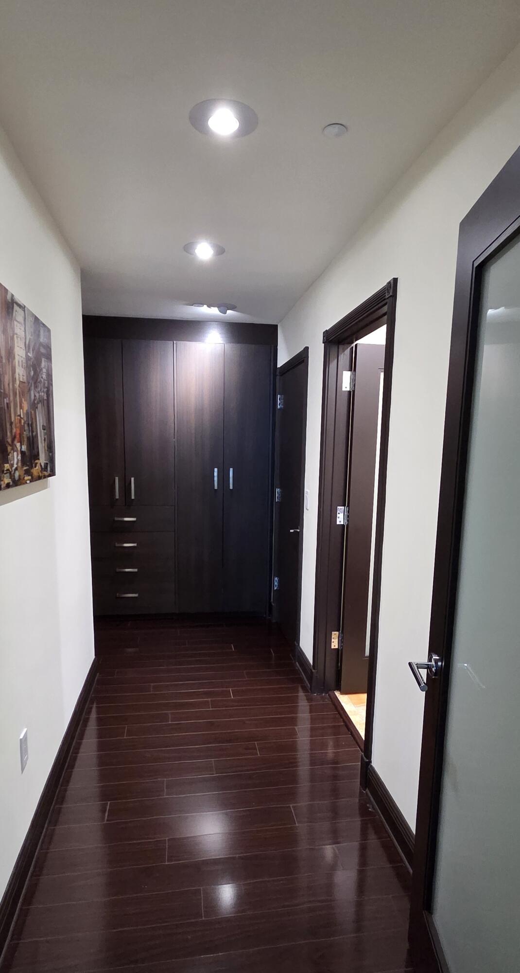 THE PLAZA 901 BRICKELL CONDO - Residential