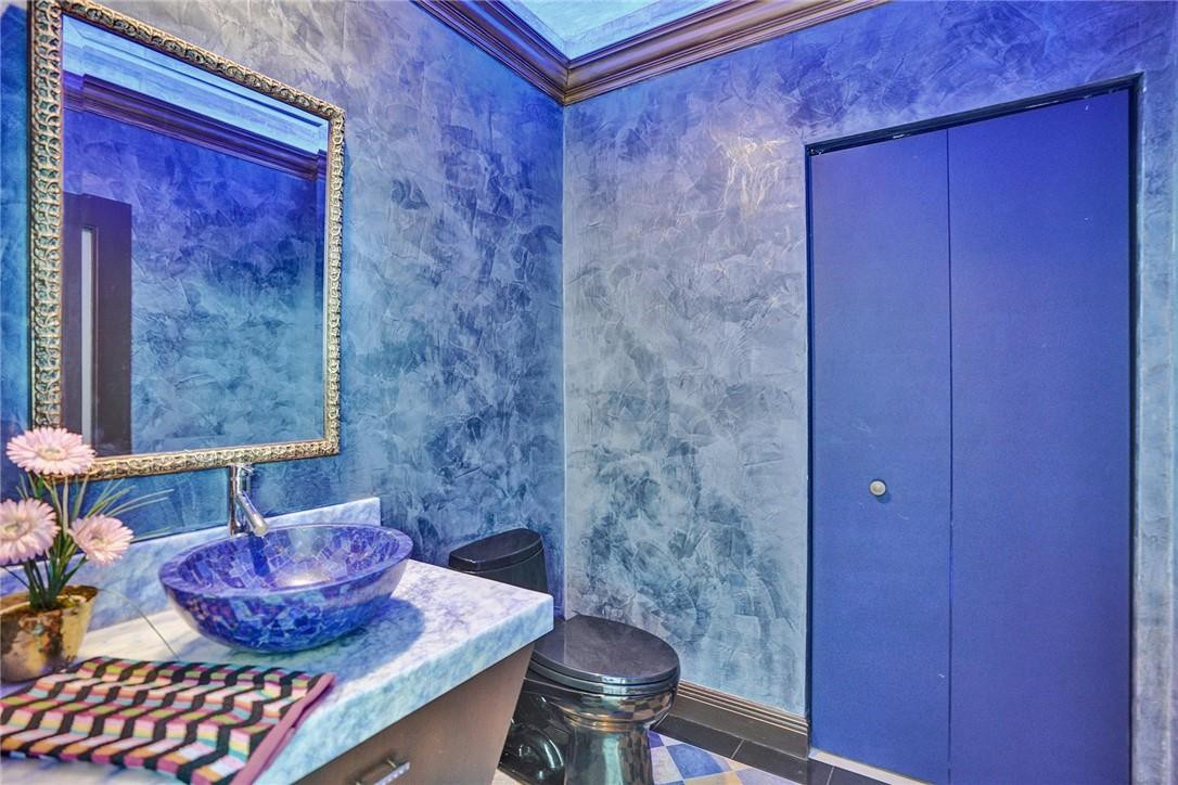THE PLAZA 901 BRICKELL CONDO - Residential