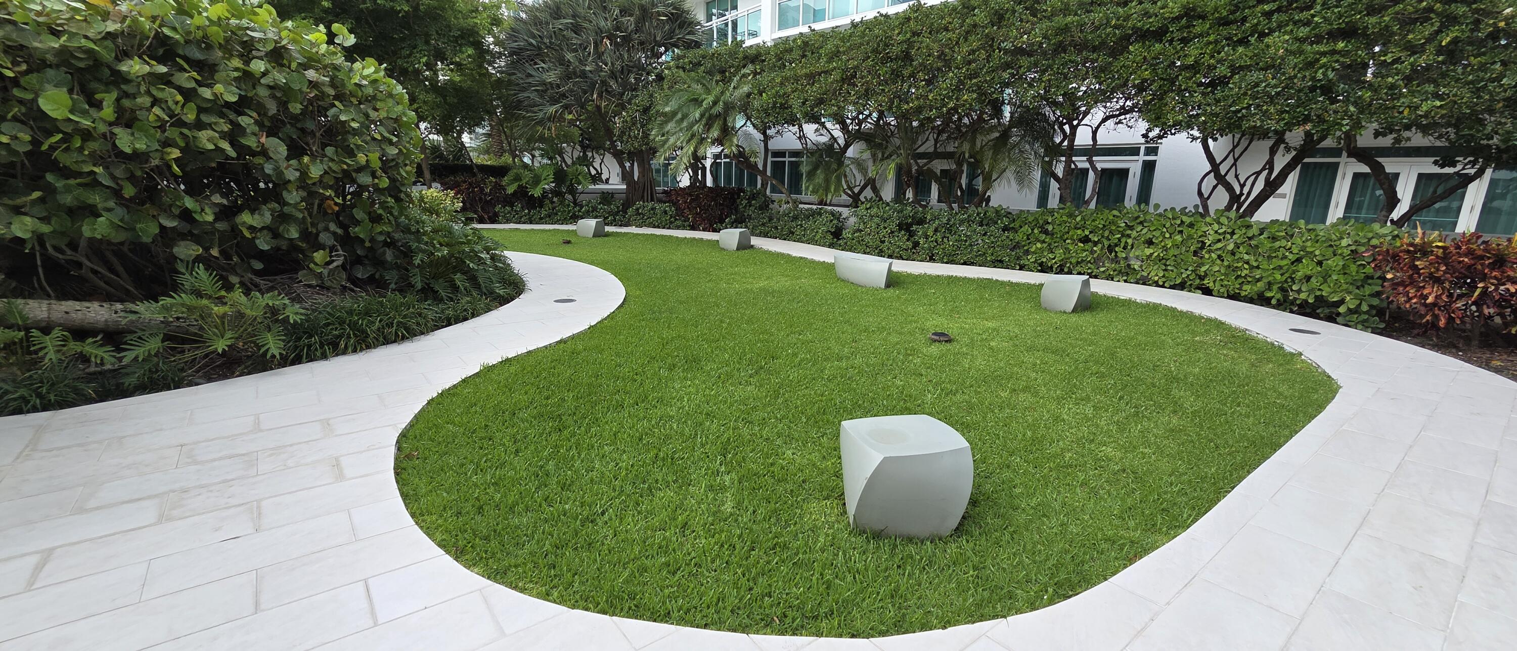 THE PLAZA 901 BRICKELL CONDO - Residential