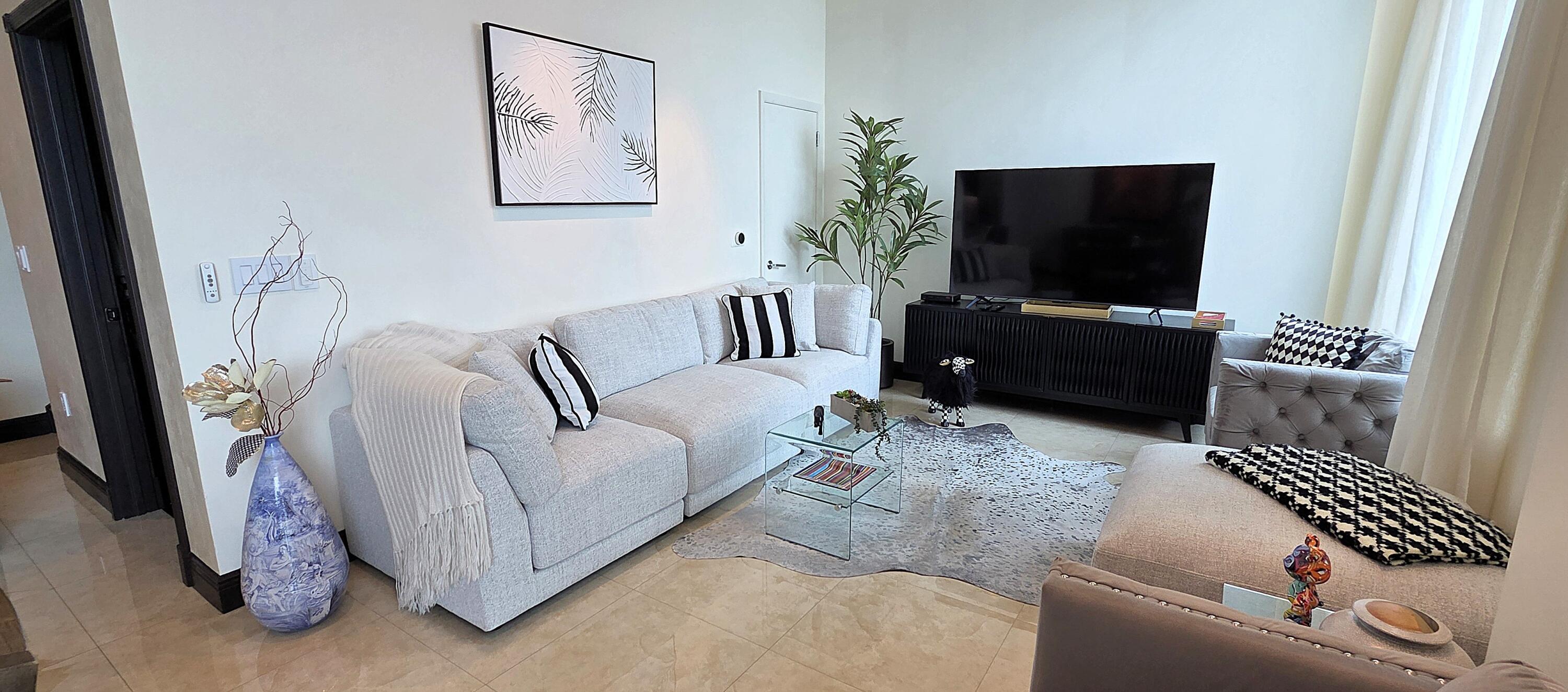 THE PLAZA 901 BRICKELL CONDO - Residential