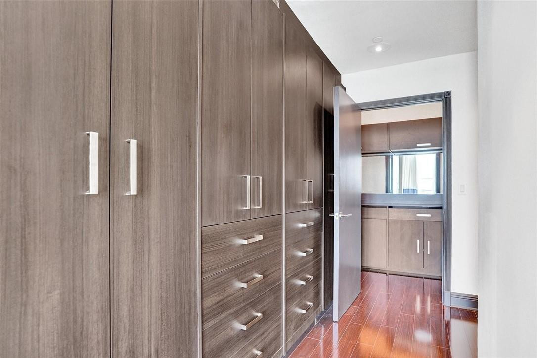 THE PLAZA 901 BRICKELL CONDO - Residential