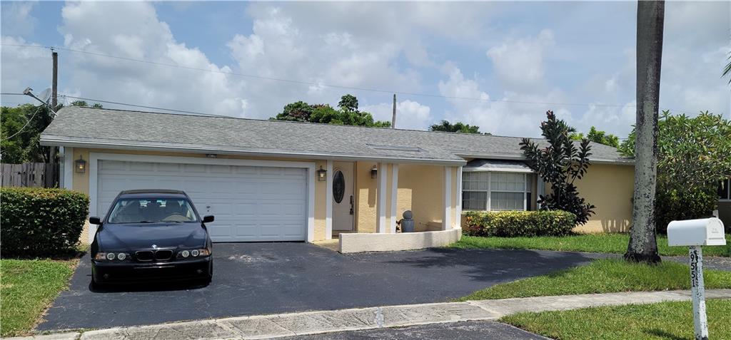 Sunrise Golf Village Sec - Residential