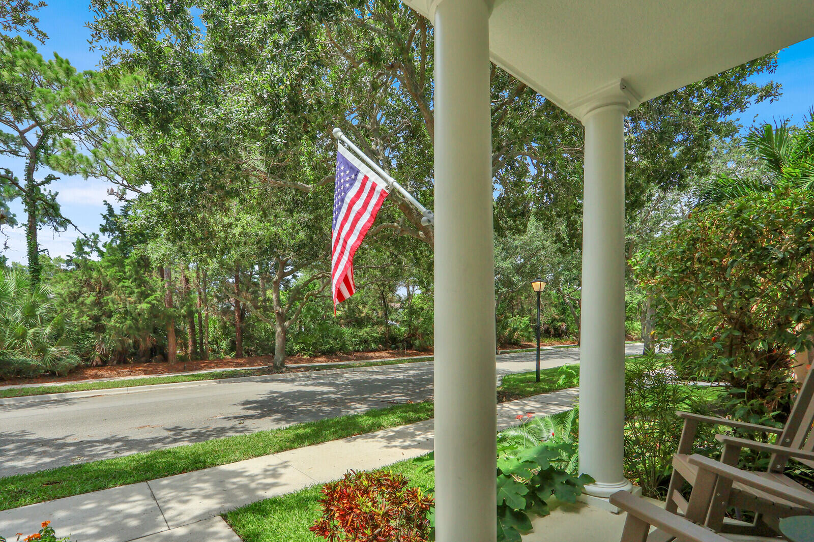 CAMBRIDGE AT ABACOA - Residential