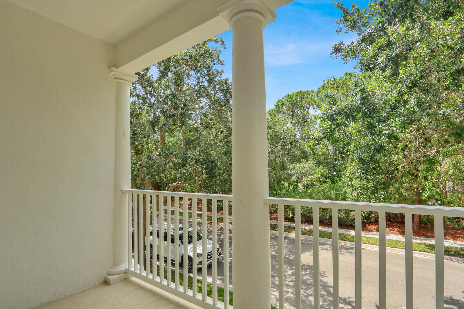 CAMBRIDGE AT ABACOA - Residential