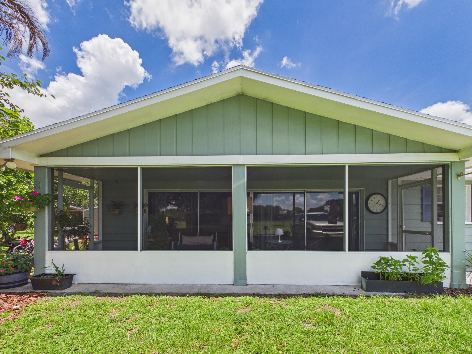 LAZY SEVEN RANCH ACRES - Residential
